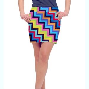Loudmouth Ladies Vibrant Patterned Skort Size 4